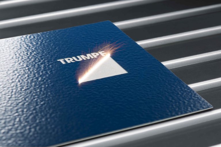 Abtrag von Lackschichten - Beispielbild der TRUMPF Gruppe